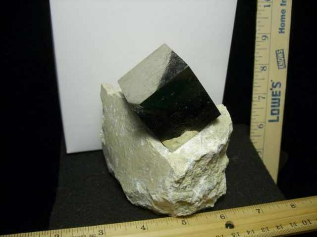 Beautiful Natural Pyrite Cube (121819d) - Image 3