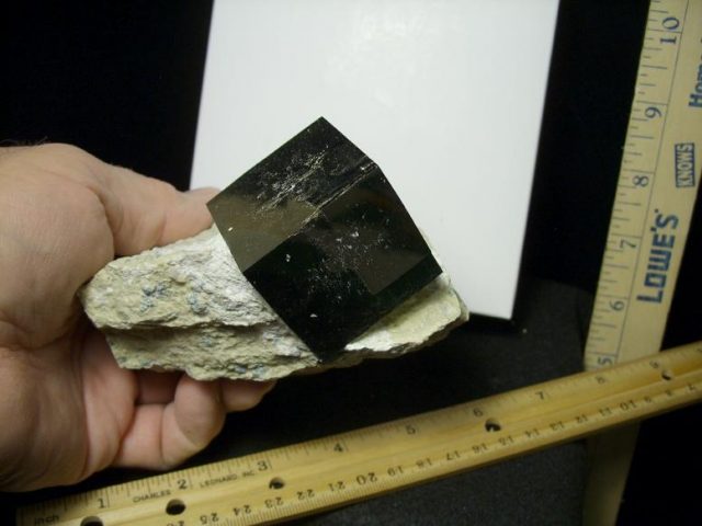 Beautiful Natural Pyrite Cube (121819f) - Image 3