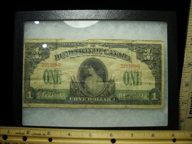1917 Dominion of Canada $1.00 Bill  (040120b)