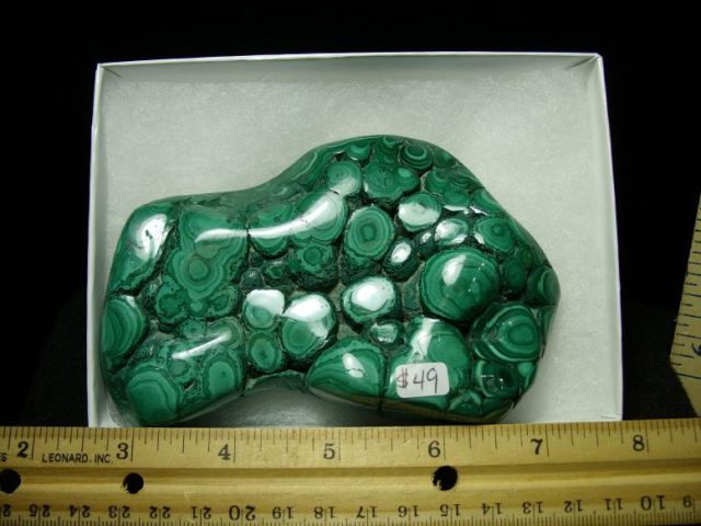Malachite  Specimen (040820d)