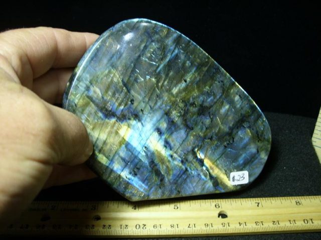 Large Free-form  Labradorite  (040820j)