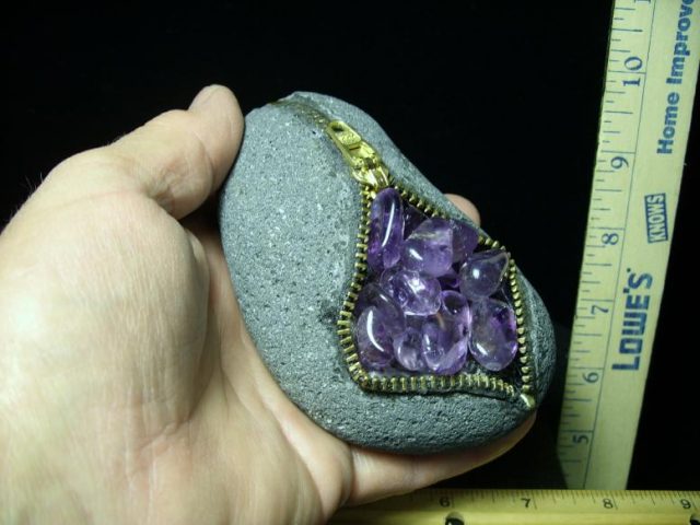 Zippered Geode with Crystal Amethyst Pebbles(041320k) - Image 2