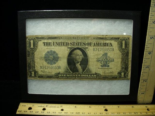 1923 Large "BLUE SEAL" US SILVER CERTIFICATE"  $1.00 Bill  (042920c)