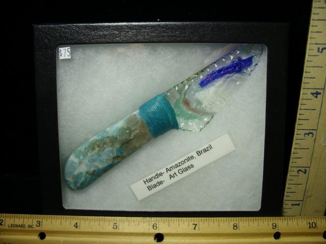 Stone Knapped Knife (070820c)
