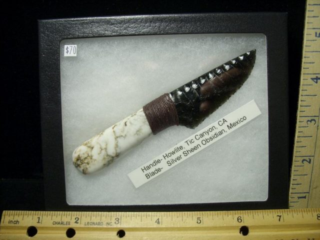 Stone Knapped Knife (070820e)