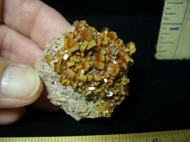 Vanadinite Specimen (073020g) - Image 2