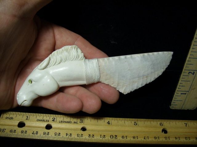Stone Knapped Knife (080820k)