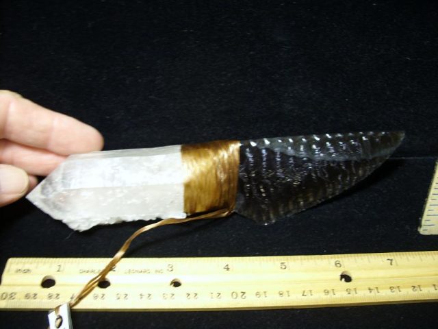 Stone Knapped Knife (080820m)