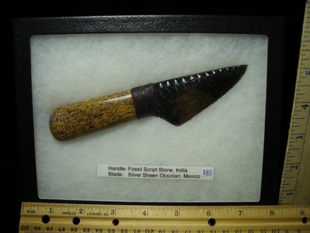 Stone Knapped Knife (111820f)