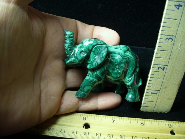 Polished Malachite Carved Elephant   (011021s)