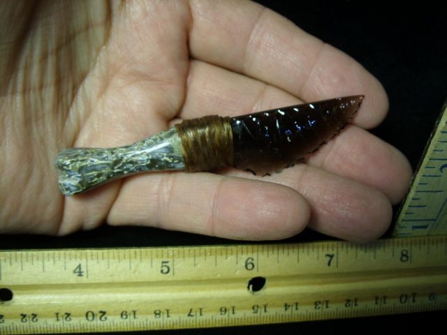 Knapped Knife (060821a)