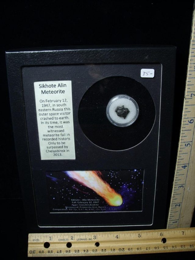 Authentic Meteorite “Sikhote Alin” (080921g)