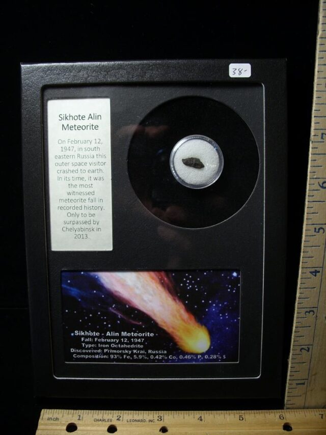 Authentic Meteorite “Sikhote Alin” (041622h)