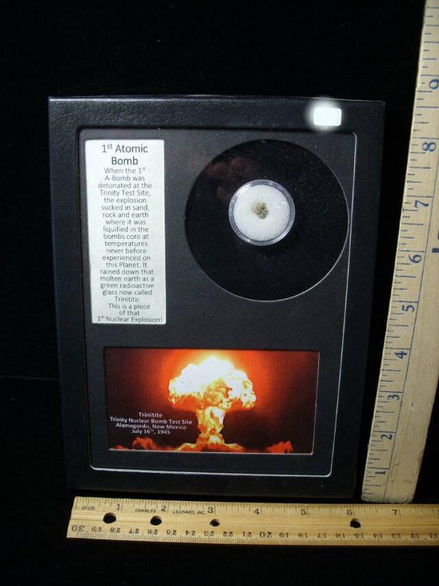 Atomic Bomb Trinitite Sample (100922b)