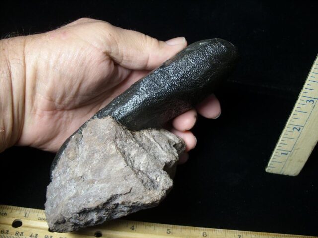 Oviraptor Dinosaur Egg  (091823a) - Image 4