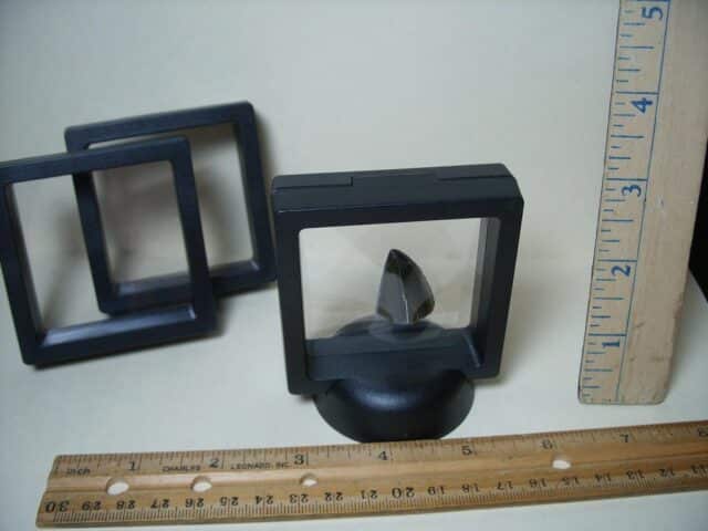 Floating Clear View Display Frames (053824a)