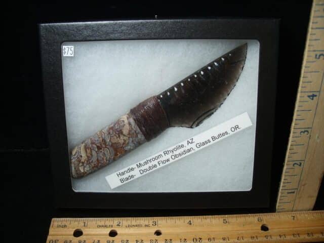 Small Stone Knapped Knife (081324s)