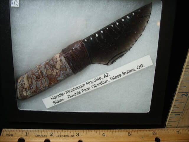 Small Stone Knapped Knife (081324s) - Image 2